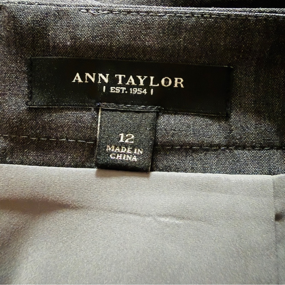 Ann Taylor Virgin Wool Blend Gray Suit Skirt - Picture 3 of 4